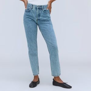 Everlane The ‘90s Cheeky Jean